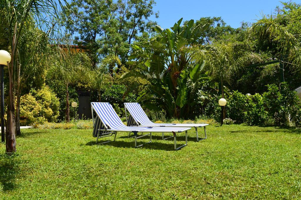 B&B Mondello Holiday Palermo Ngoại thất bức ảnh